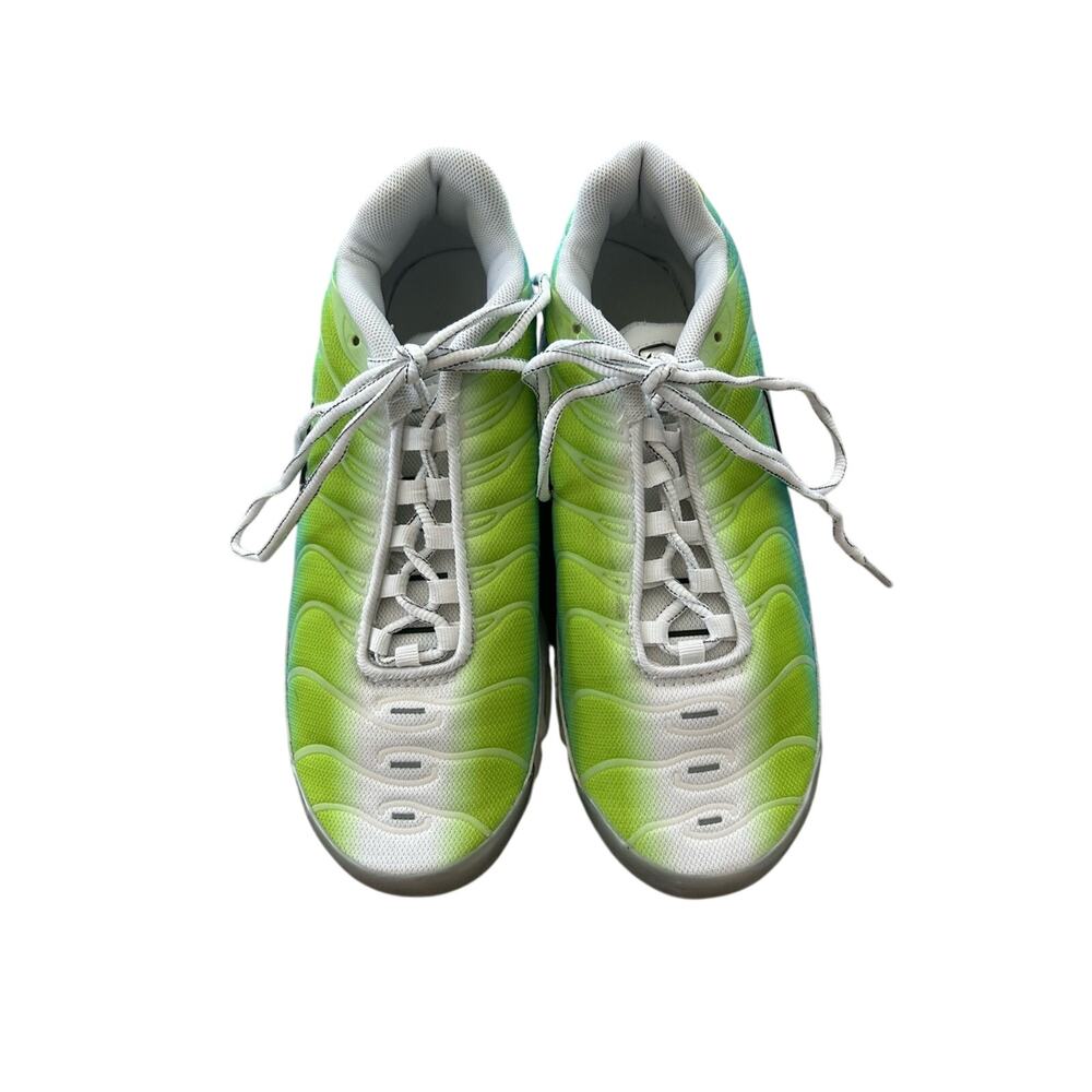 Nike Air Max Plus Womens Size 8 White/Cyber Athletic Running Shoes Sneakers